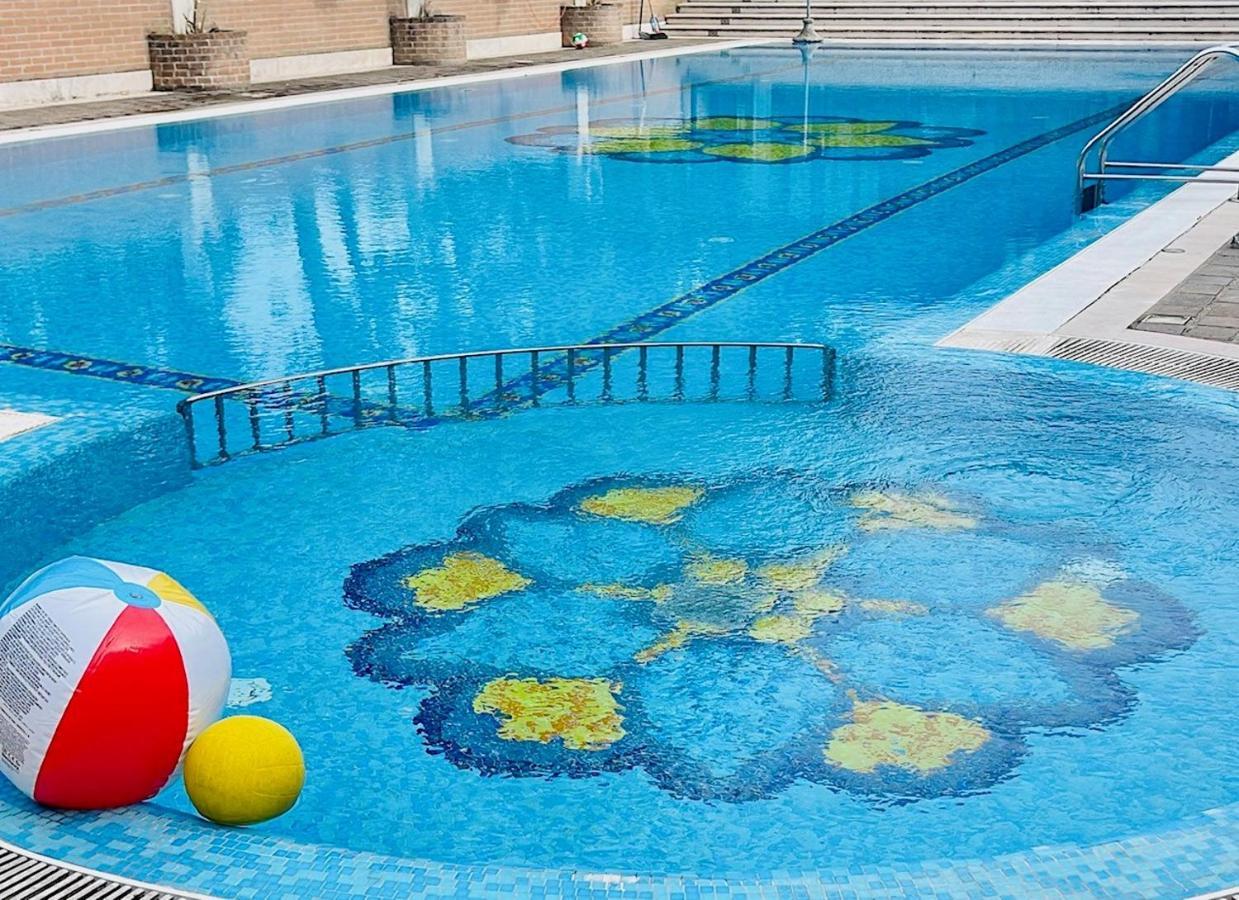 Hotel Miramare con piscina Sottomarina Esterno foto